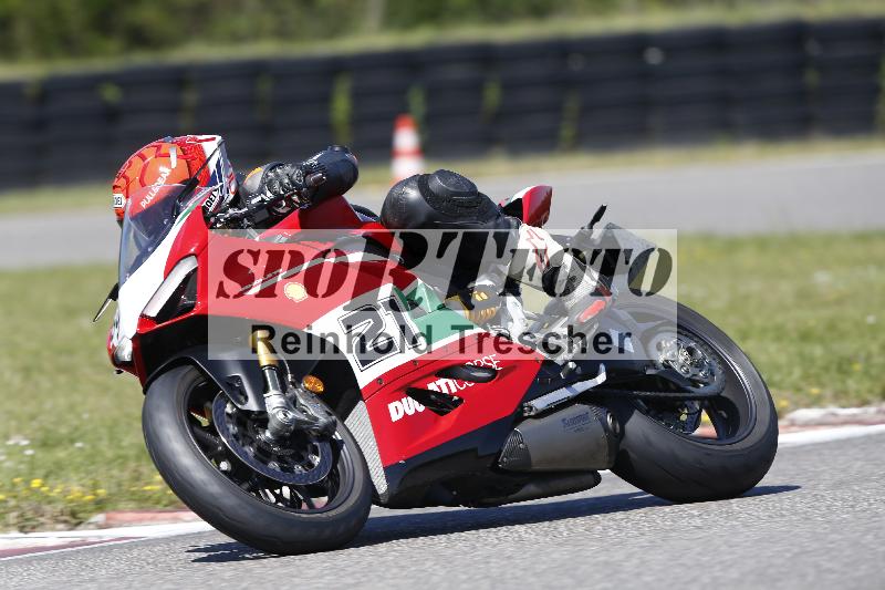 /Archiv-2025/48 25.08.2025 Cornu Master School ADR/blau-bleu/89